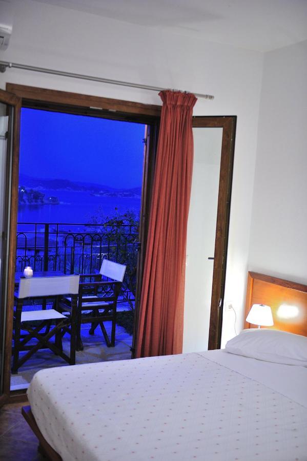 Eye Q Resort Seaview Skiathos Exteriér fotografie